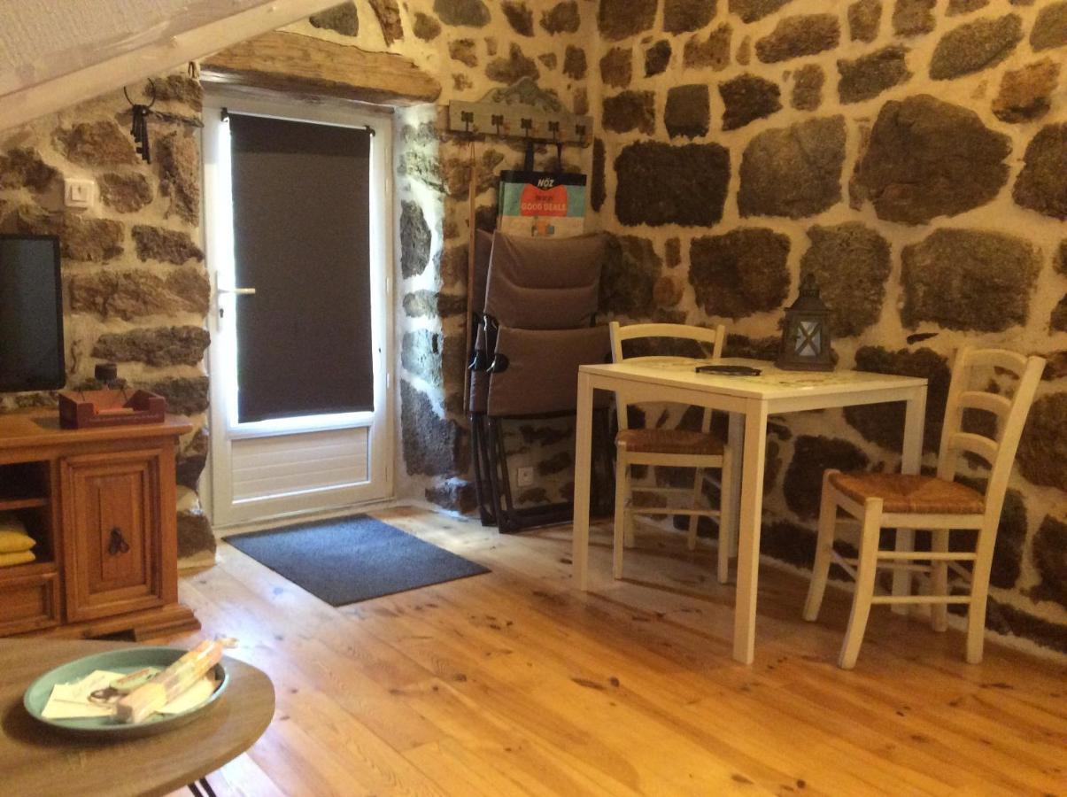 Vila Le Carre Gourmand Le Chambon-sur-Lignon Exteriér fotografie